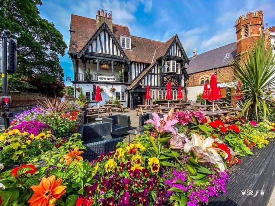 Rose & Crown Rooms เบเวอร์ลีย์ ภายนอก รูปภาพ